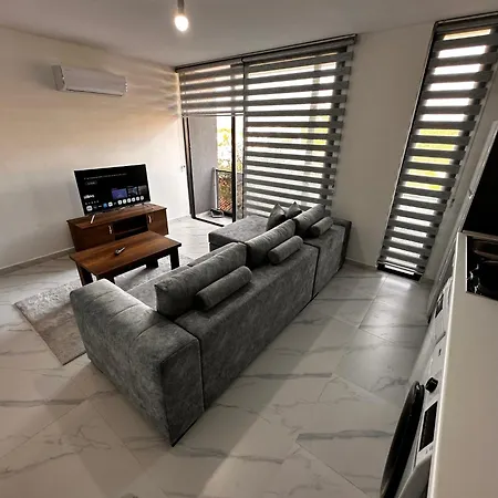 Kyrenia Center, 1room Bluepalm Site With Pool * Pafos
